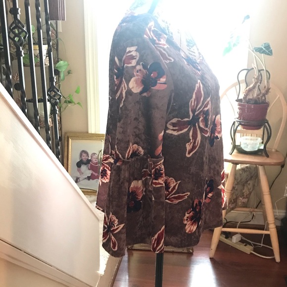 SOLD-Siena Sky Colorful Floral Velvet Bell Sleeve Top - Picture 3 of 7